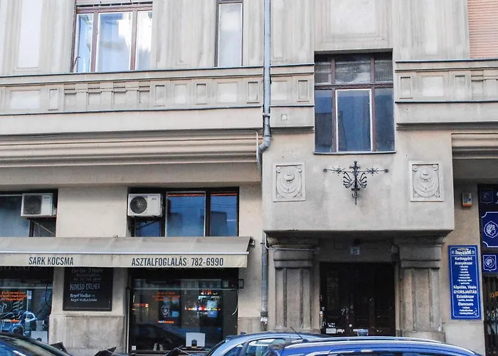 W25 Spacious 3br Free Parking Budapest