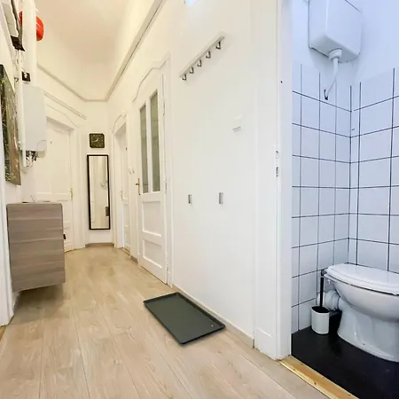W25 Spacious 3br Free Parking Appartamento