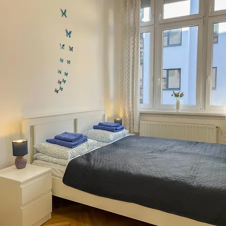 W25 Spacious 3br Free Parking Appartamento