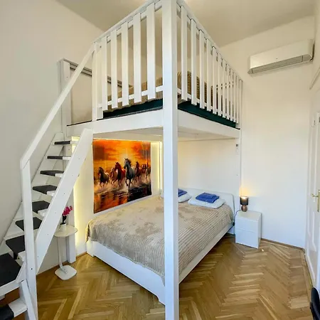 W25 Spacious 3br Free Parking * Budapeşte