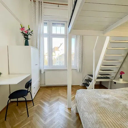 W25 Spacious 3br Free Parking Budapeşte