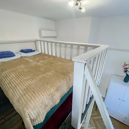 W25 Spacious 3br Free Parking