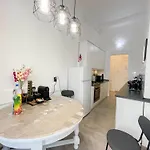 W25 Spacious 3br Free Parking Apartament Budapesta