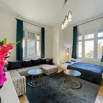 Apartament W25 Spacious 3br Free Parking